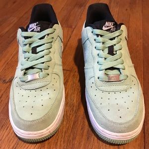 Women’s Mint Suede Air Force 1 Sz 8